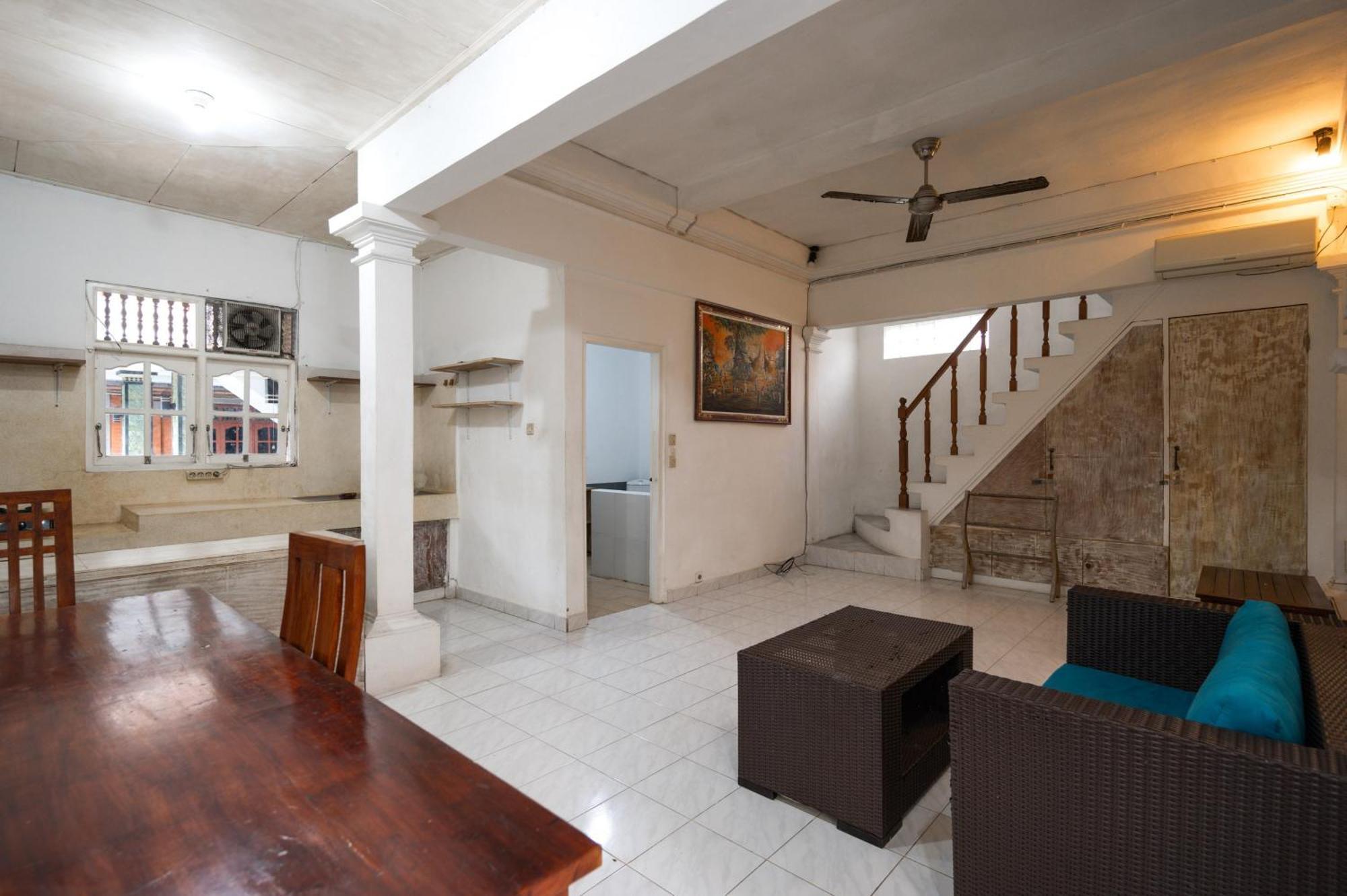 Ceria Guesthouse Seminyak Mitra Reddoorz Dış mekan fotoğraf